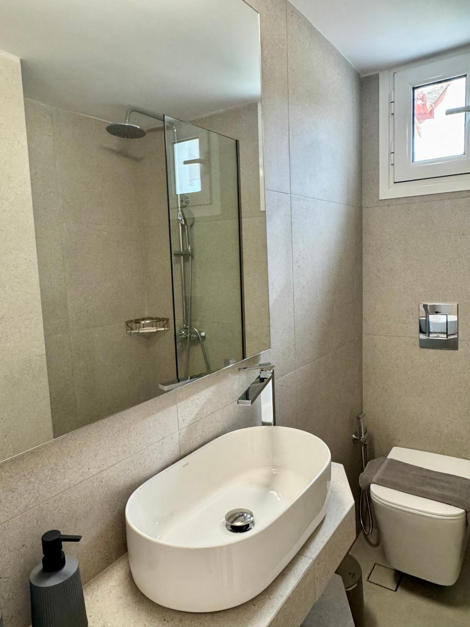 Voula Apartment